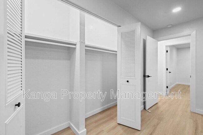 Building Photo - 800 Tropic Blvd