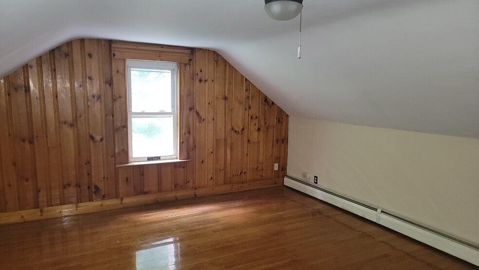 3rd Bedroom - 84 Emerald Rd