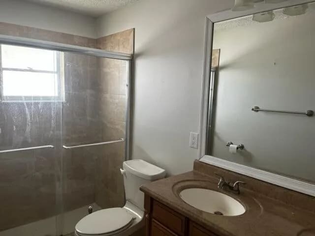 Building Photo - 1901 SW 14th Ave