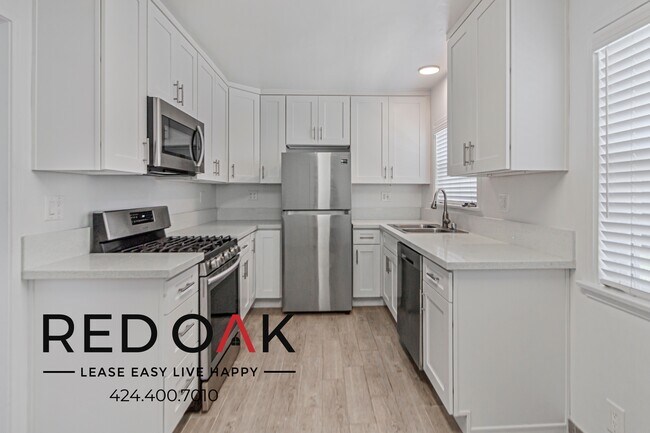 Building Photo - 6116 Overhill Dr