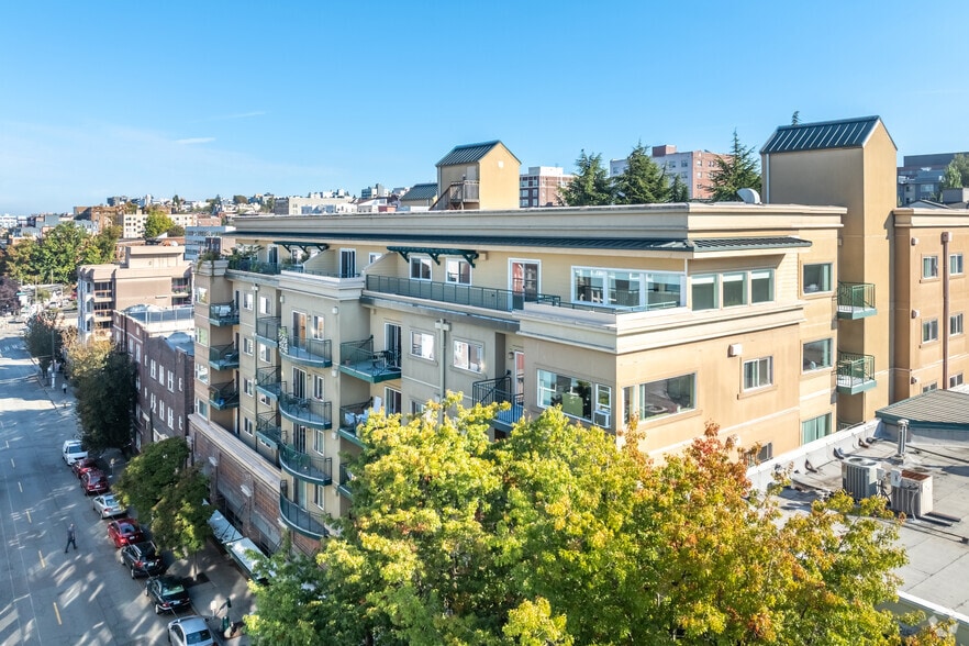 Primary Photo - Hawthorne Apartments