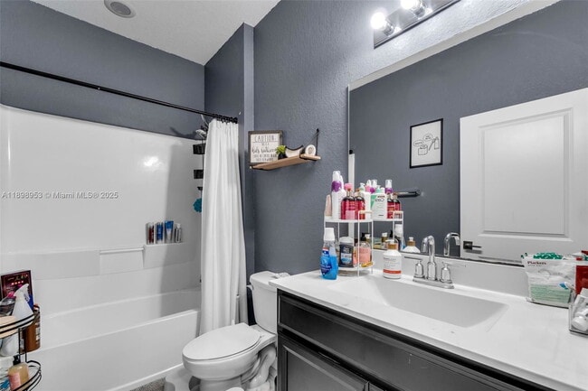 Building Photo - 1429 SE 23rd Terrace