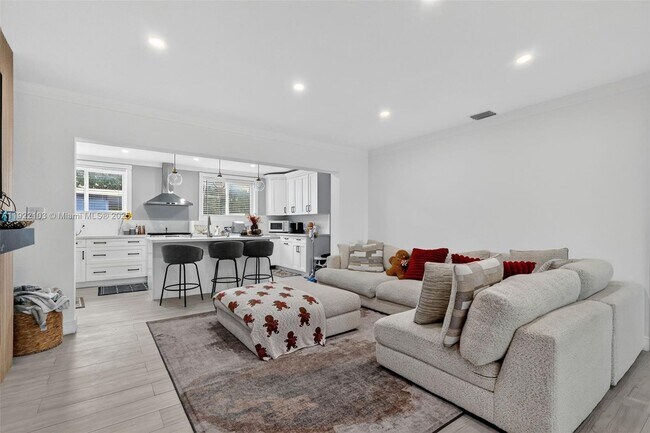 Building Photo - 1510 NW 176th Terrace