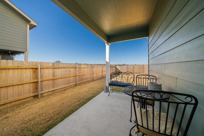 Building Photo - 7204 Sparkling Light Dr