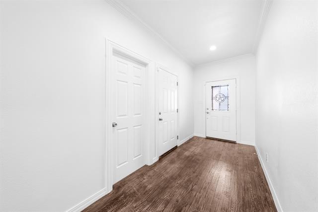 Building Photo - 810 N Walnut St