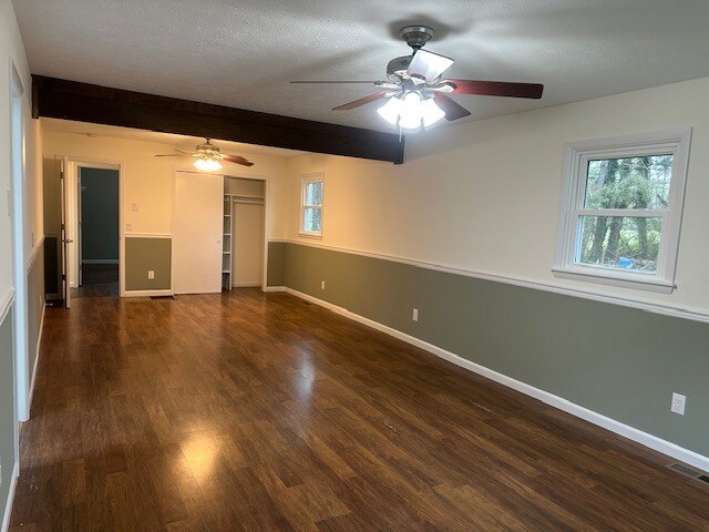 Building Photo - 205 Blackwood Rd