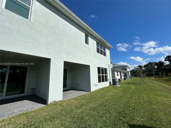 Building Photo - 3508 NW Solange Ct