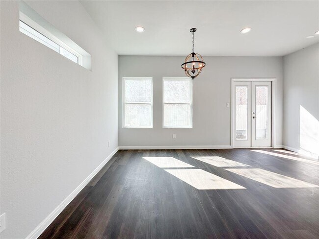 Building Photo - 18813 Luminescent Ln