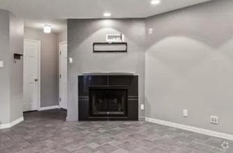 Building Photo - 4067 Beltway-224-6