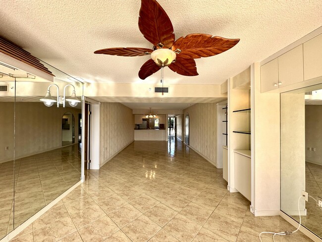 Building Photo - 1501 Marina Isle Way