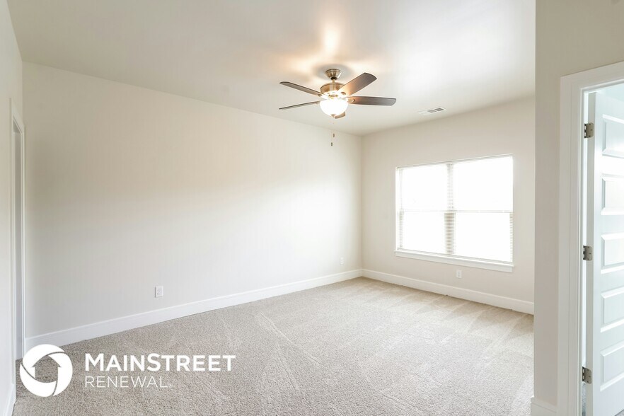 Building Photo - 136 Hartsville Ct