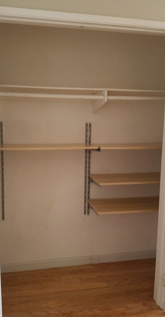 Building Photo - $2595. Marina District upgraded 1bd 1ba with balcony 735 sq ft