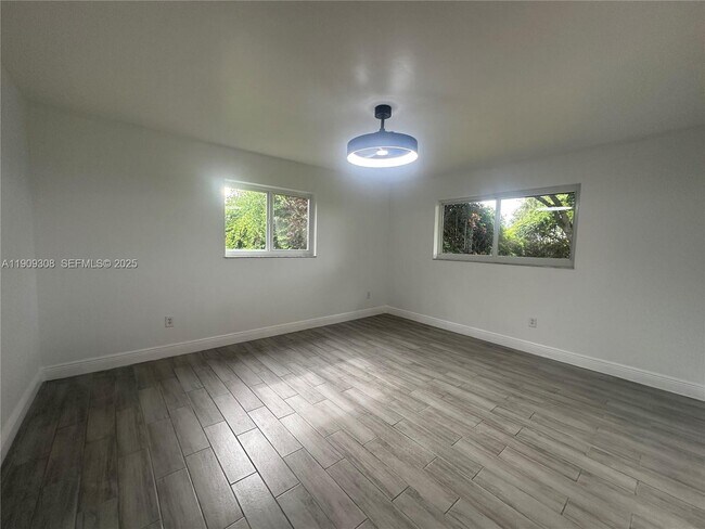 Building Photo - 27850 SW 164th Ct