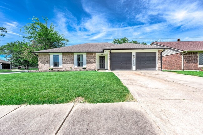 Primary Photo - 7003 Buchanan Dr