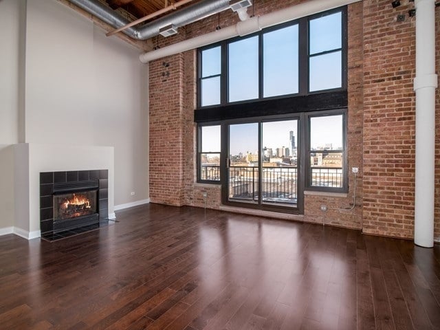 Building Photo - 50 E 26th St