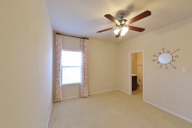 Building Photo - 6307 Falling Briar Lane
