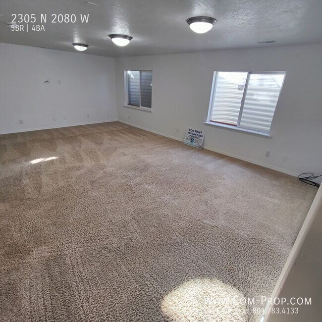 Building Photo - 2305 N 2080 W