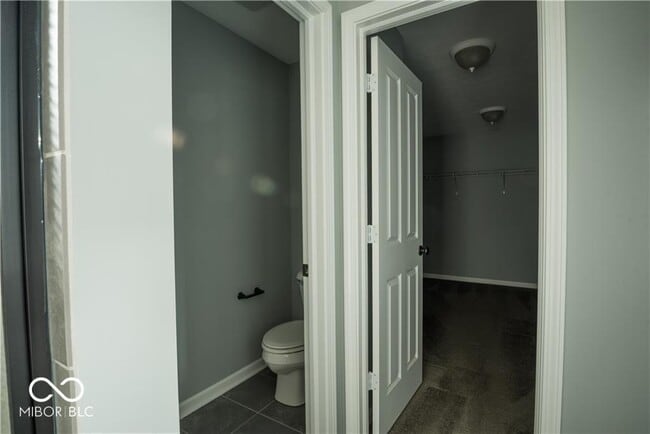 Building Photo - 15665 Eastpark Dr