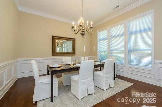 Building Photo - 4406 Carrington Dr