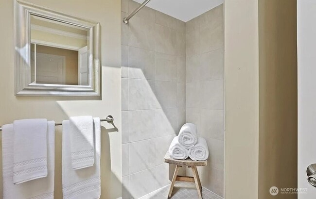 Building Photo - 2322 233rd Ave NE