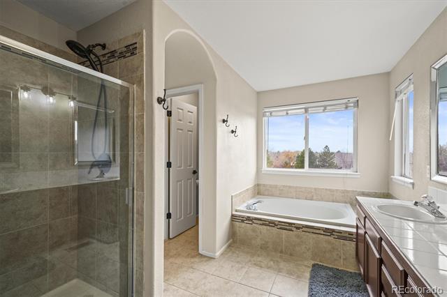 Building Photo - 13267 Columbine Cir