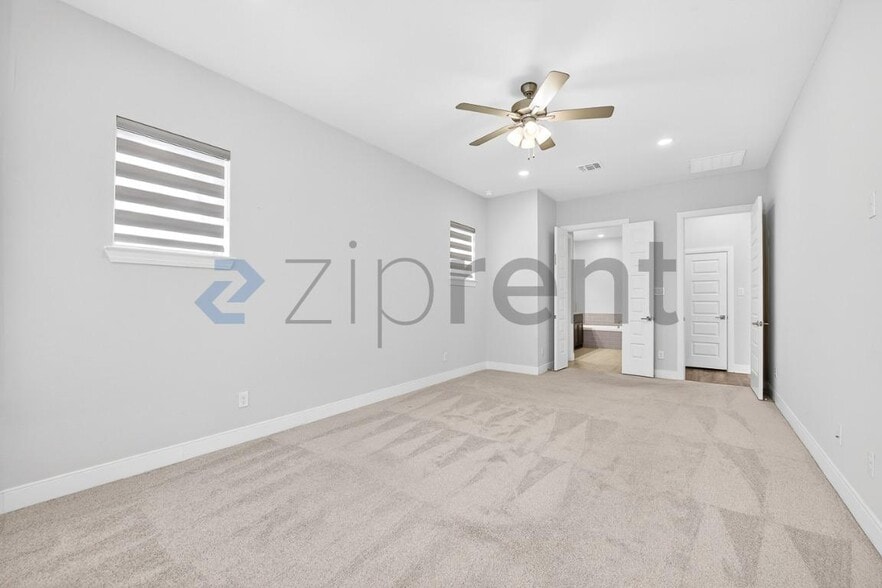 Building Photo - 1713 Friendship Ln