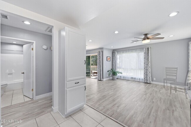 Building Photo - 254 Sequoia Ct