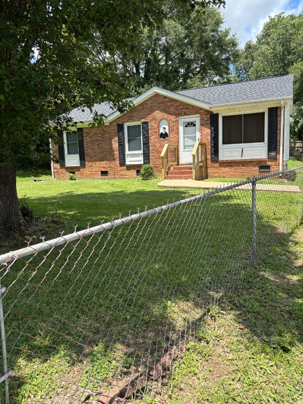 Building Photo - 2837 Meade Ave