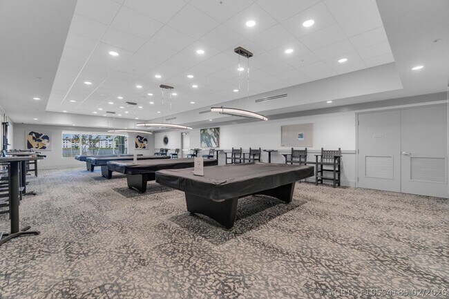 Building Photo - 6241 Pointe Regal Cir
