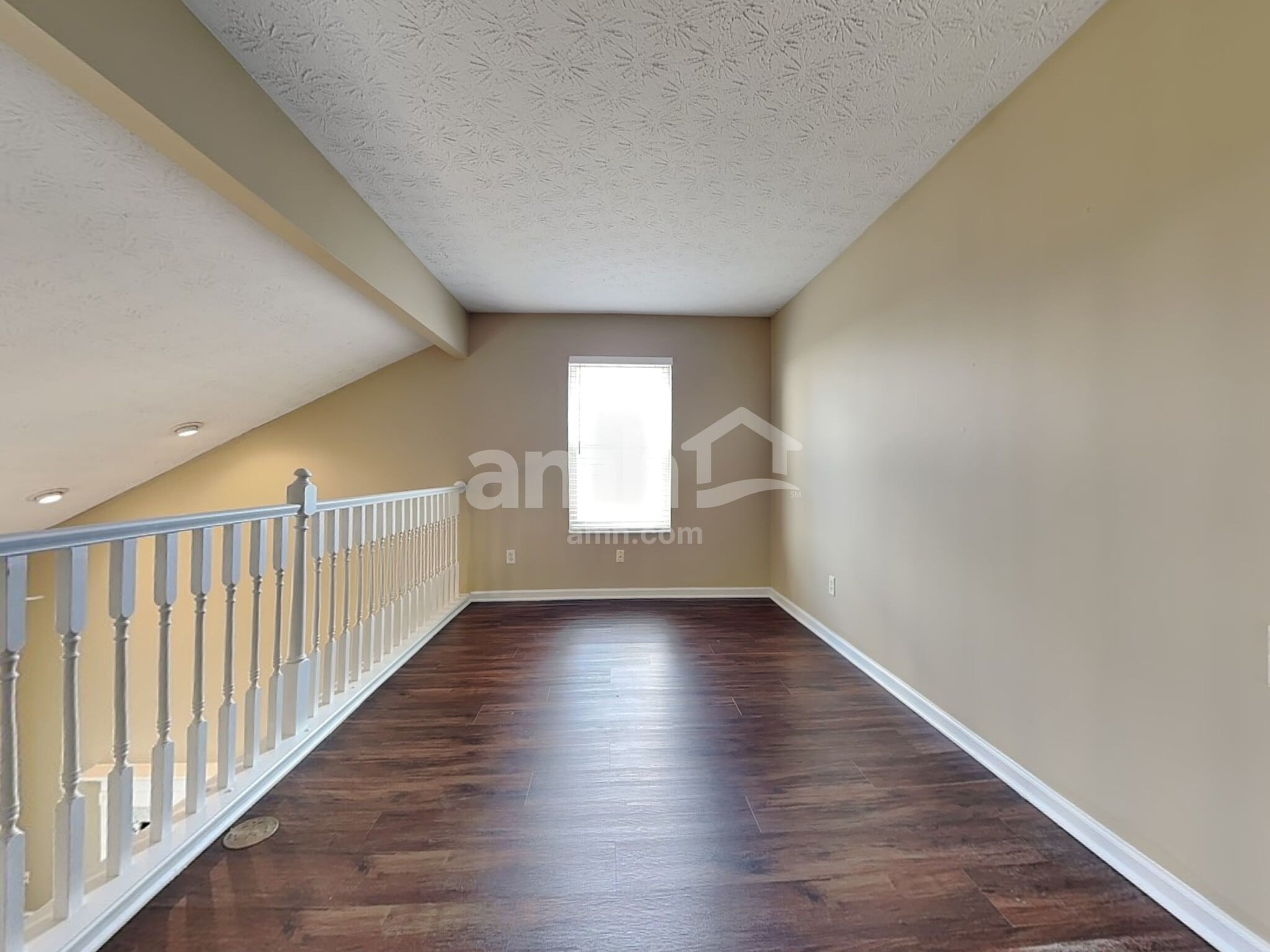 Building Photo - 1342 Shannon Ln