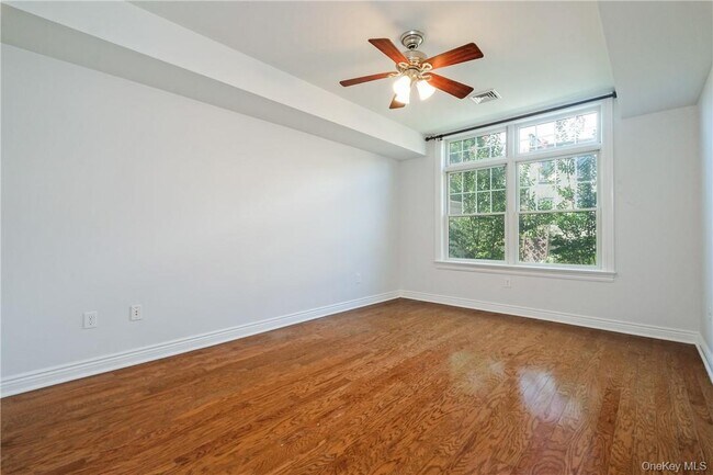 Building Photo - 101 Sheldrake Pl