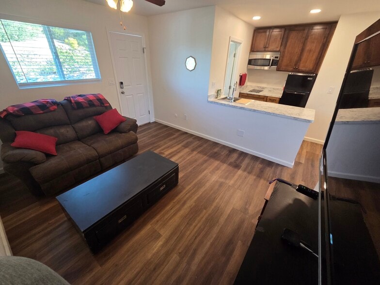 Building Photo - 4319 Corral Canyon Rd