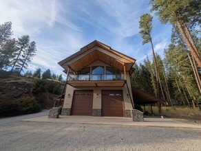 Building Photo - 2448 Le Clerc Rd S
