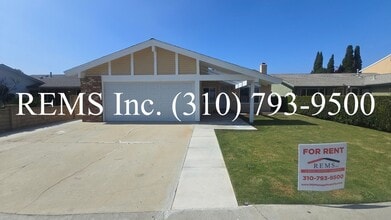 Building Photo - Fully Remodeled Single Family Home with Garage and Private Yard