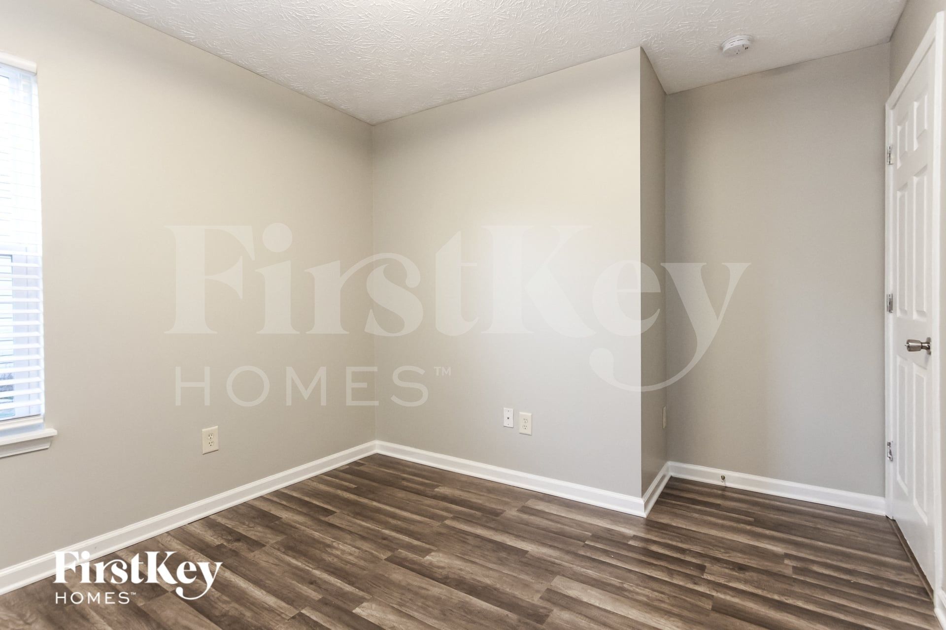 Building Photo - 235 Heartwood Hill