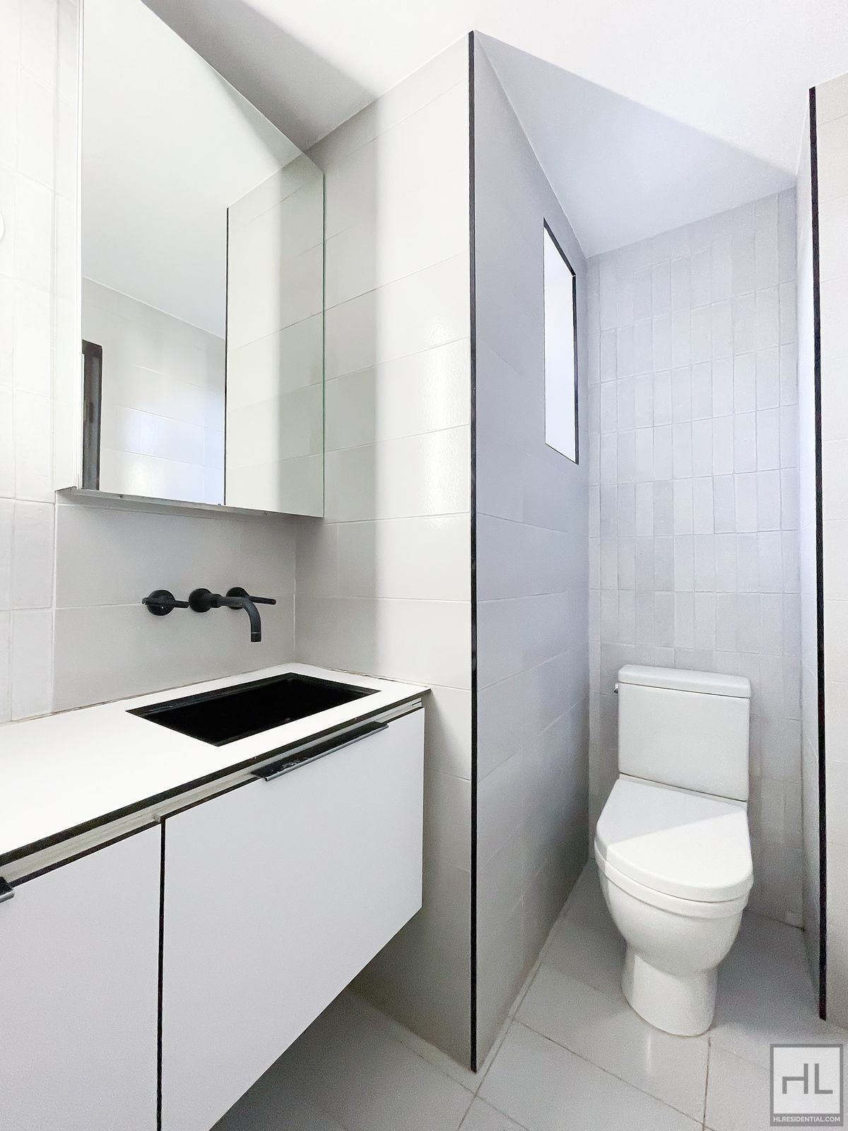 Building Photo - Carroll Gardens 2-Bed 1-Bath / In Unit W&D