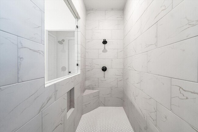 Building Photo - 20710 Via Giulia Ct