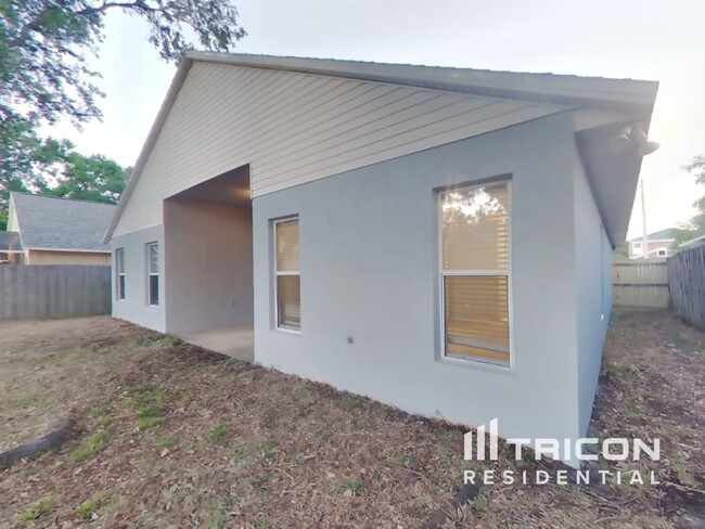 Building Photo - 11724 S Stone Ln