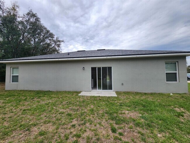 Building Photo - 3650 SW 128th Pl