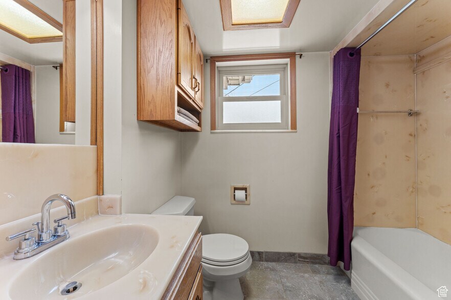 Building Photo - 1350 36th St