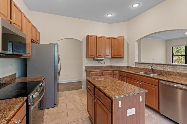 Building Photo - 1248 Carpazi Ct