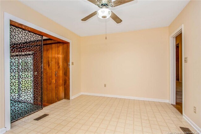 Building Photo - 4700 Friar Ave