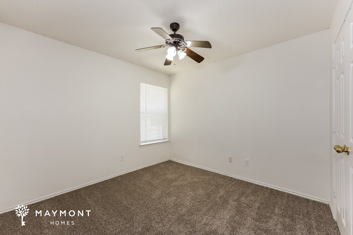 Building Photo - 408 Red Bud Ln