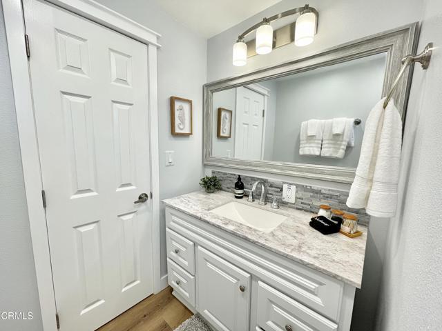 Building Photo - 3945 Sunset Ln