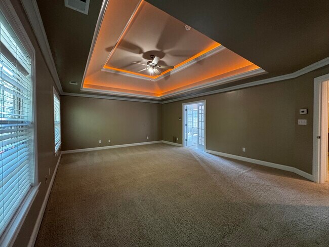 Building Photo - 3120 Hemingway Ln