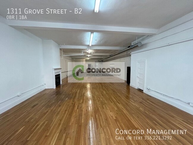 Building Photo - 1311 Grove St