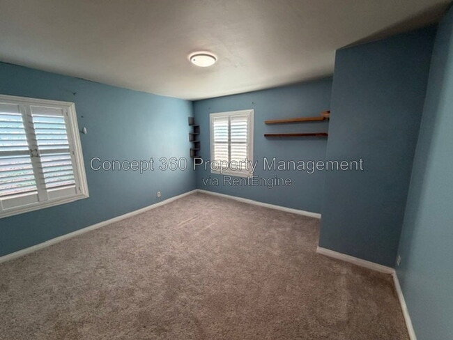 Building Photo - 5029 Fidler Ave