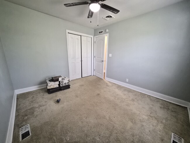 Building Photo - 3922 N Butler Ave