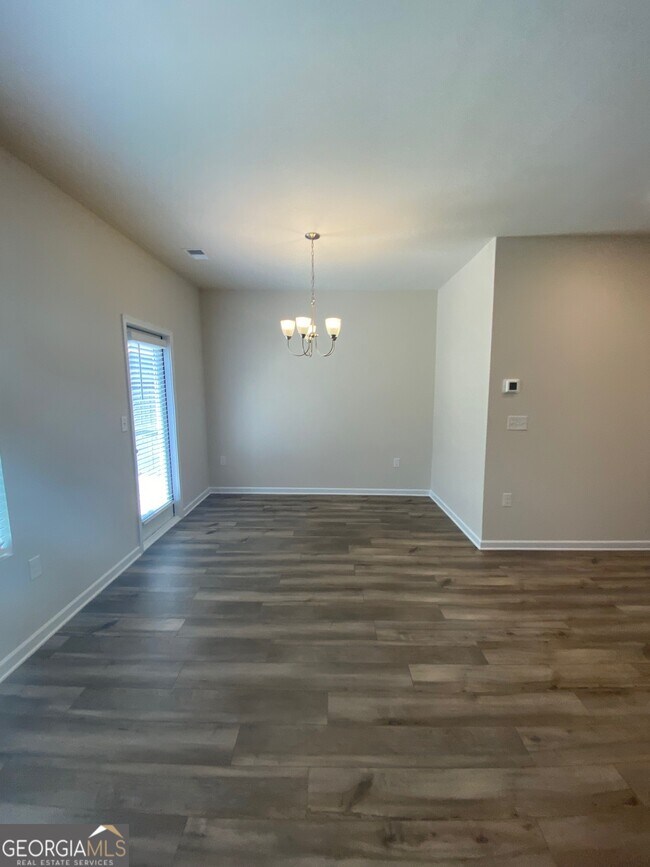 Building Photo - 1182 Westhampton Wy