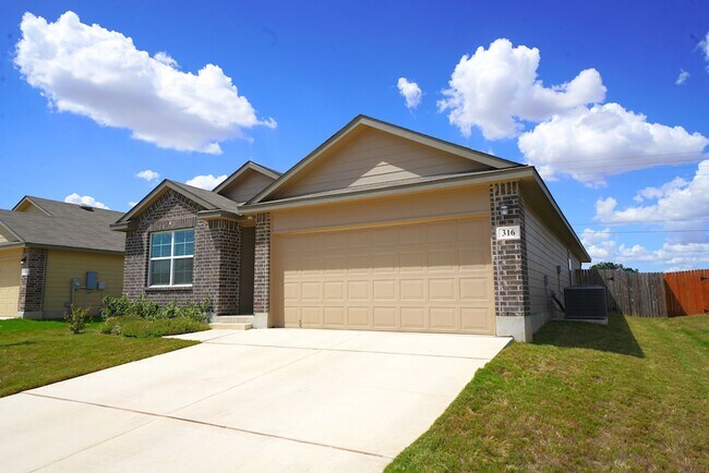 Building Photo - Like New Home in Red River Ranch (Cibolo)! -  Realtor Commission: $500